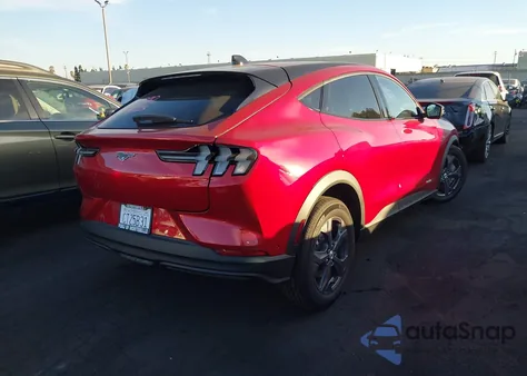 2023 Ford Mustang Mach-E Select z USA, uszkodzony, nr VIN 3FMTK1R45PMA66436